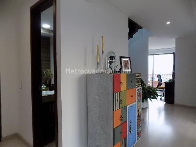 Apartamento de 3 alcobas en venta en Cedritos, Bogotá, 129 m² · foto 11 de 20