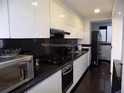 Apartamento de 3 alcobas en venta en Cedritos, Bogotá, 129 m² · foto 9 de 20