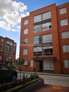 Apartamento de 2 alcobas en venta en El Redil Galicia, Bogotá, 39 m² · foto 2 de 20