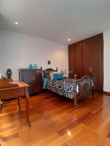 Apartamento de 3 alcobas en venta en Chico San Patricio, Bogotá, 138 m² · foto 18 de 20