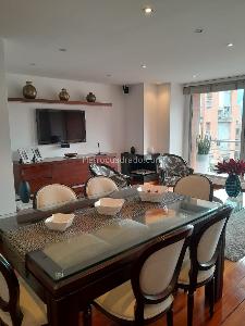 Apartamento de 3 alcobas en venta en Chico San Patricio, Bogotá, 138 m² · foto 4 de 20