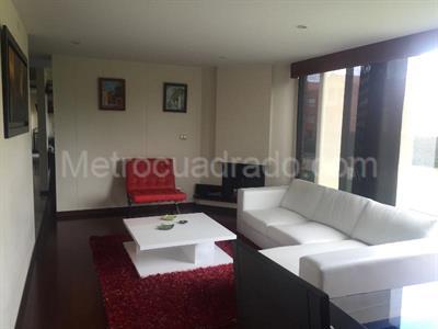 Apartamento de 3 alcobas en venta en Colina Reservada, Bogotá, 132 m² · foto 3 de 20