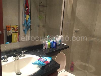 Apartamento de 3 alcobas en venta en Colina Reservada, Bogotá, 132 m² · foto 10 de 20