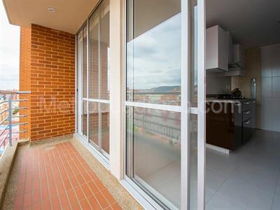 Apartamento de 3 alcobas en venta en Colina Campestre, Bogotá, 155 m² · foto 2 de 20