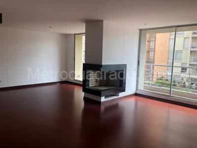 Apartamento de 3 alcobas en venta en Colina Campestre, Bogotá, 135 m² · foto 3 de 20