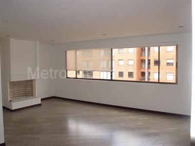 Apartamento de 3 alcobas en venta en Colina Campestre, Bogotá, 132 m² · foto 2 de 20