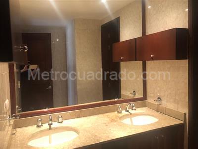 Apartamento de 3 alcobas en venta en Colina Campestre, Bogotá, 132 m² · foto 14 de 20