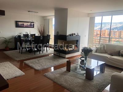 Apartamento de 3 alcobas en venta en Colina Campestre, Bogotá, 162 m² · foto 2 de 20
