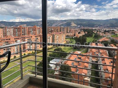 Apartamento de 3 alcobas en venta en Colina Campestre, Bogotá, 162 m² · foto 1 de 20