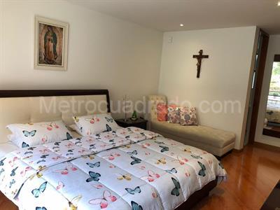 Apartamento de 3 alcobas en venta en Gratamira Campestre, Bogotá, 247 m² · foto 9 de 20