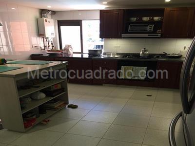 Apartamento de 3 alcobas en venta en Colina Campestre, Bogotá, 135 m² · foto 9 de 19
