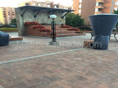 Apartamento de 3 alcobas en venta en Colina Campestre, Bogotá, 135 m² · foto 12 de 19