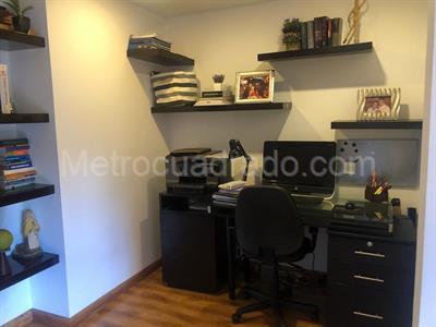 Apartamento de 3 alcobas en venta en Colina Campestre, Bogotá, 161 m² · foto 9 de 20