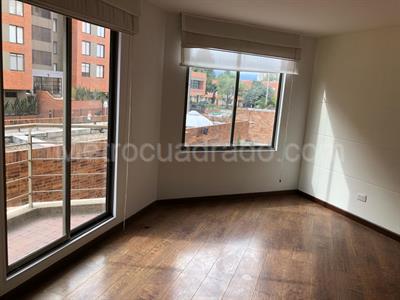Apartamento en venta en La Colina Campestre, Bogotá · foto 3 de 17