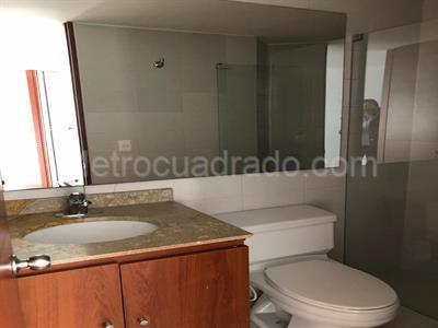 Apartamento en venta en La Colina Campestre, Bogotá · foto 14 de 17