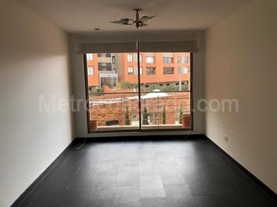 Apartamento en venta en La Colina Campestre, Bogotá · foto 4 de 17