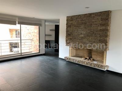 Apartamento en venta en La Colina Campestre, Bogotá · foto 2 de 17