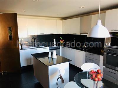 Apartamento de 3 alcobas en venta en Colina Campestre, Bogotá, 204 m² · foto 3 de 15
