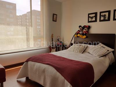 Apartamento de 3 alcobas en venta en Colina Campestre, Bogotá, 204 m² · foto 12 de 15