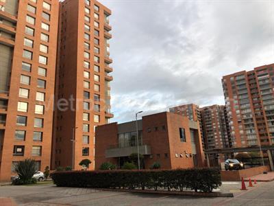 Apartamento de 3 alcobas en venta en Colina Campestre, Bogotá, 204 m² · foto 3 de 20
