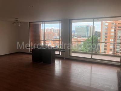 Apartamento de 3 alcobas en venta en Colina Campestre, Bogotá, 204 m² · foto 5 de 20