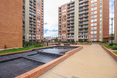 Apartamento de 4 alcobas en venta en Colina Campestre, Bogotá, 162 m² · foto 12 de 20