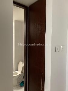 Apartamento de 3 alcobas en venta en Colina Campestre, Bogotá, 137 m² · foto 9 de 16