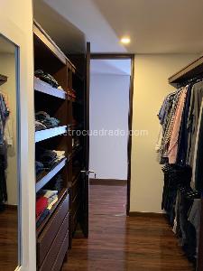 Apartamento de 3 alcobas en venta en Colina Campestre, Bogotá, 137 m² · foto 11 de 16