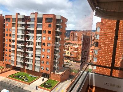 Apartamento de 3 alcobas en venta en Colina Campestre, Bogotá, 140 m² · foto 3 de 20