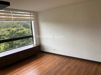 Apartamento de 3 alcobas en venta en Colina Campestre Alejandria, Bogotá, 145 m² · foto 10 de 15
