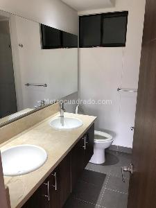 Apartamento de 3 alcobas en venta en Colina Campestre Alejandria, Bogotá, 145 m² · foto 12 de 15