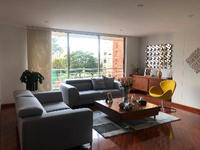 Apartamento de 3 alcobas en venta en Colina Campestre, Bogotá, 173 m² · foto 2 de 20