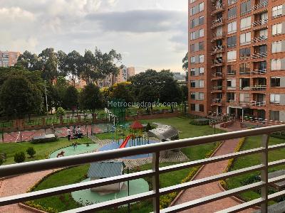 Apartamento de 3 alcobas en venta en Colina Campestre, Bogotá, 173 m² · foto 3 de 20