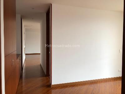 Apartamento de 3 alcobas en venta en Colina Campestre, Bogotá, 155 m² · foto 18 de 19