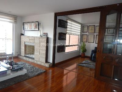 Apartamento de 3 alcobas en venta en Colina Gratamira, Bogotá, 200 m² · foto 3 de 20