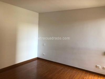 Apartamento de 3 alcobas en venta en Mazuren Colina, Bogotá, 117 m² · foto 14 de 20