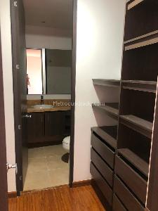 Apartamento de 3 alcobas en venta en Mazuren Colina, Bogotá, 117 m² · foto 16 de 20