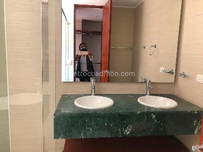 Apartamento de 4 alcobas en venta en Colina Campestre, Bogotá, 162 m² · foto 17 de 20