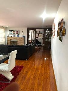 Apartamento de 3 alcobas en venta en Gratamira Colina Campestre, Bogotá, 208 m² · foto 4 de 20