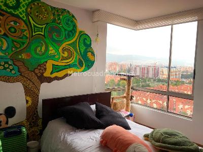 Apartamento de 3 alcobas en venta en Gratamira Colina Campestre, Bogotá, 208 m² · foto 14 de 20