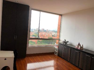 Apartamento de 3 alcobas en venta en Gratamira Colina Campestre, Bogotá, 208 m² · foto 7 de 20