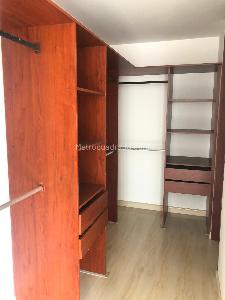 Apartamento de 3 alcobas en venta en Colina Campestre, Bogotá, 142 m² · foto 9 de 16