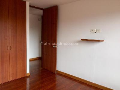 Apartamento de 3 alcobas en venta en Colina Campestre, Bogotá, 123 m² · foto 7 de 20