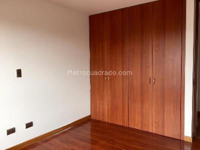 Apartamento de 3 alcobas en venta en Colina Campestre, Bogotá, 123 m² · foto 8 de 20