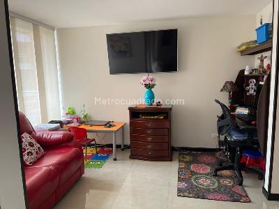 Apartamento de 3 alcobas en venta en Mazuren Colina, Bogotá, 105 m² · foto 7 de 20