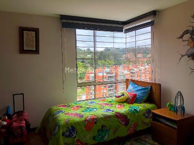 Apartamento de 3 alcobas en venta en Colina Gratamira, Bogotá, 197 m² · foto 12 de 20