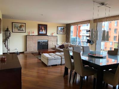 Apartamento de 3 alcobas en venta en Colina Gratamira, Bogotá, 197 m² · foto 20 de 20