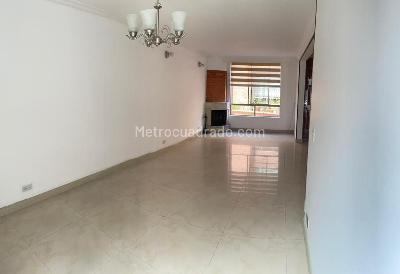 Casa de 3 alcobas en venta en Colina Mazuren, Bogotá, 170 m² · foto 12 de 20