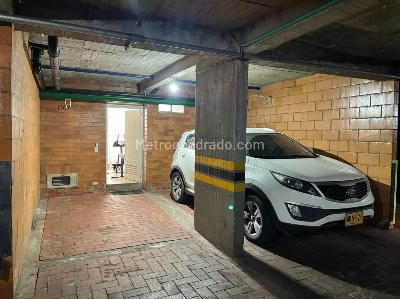 Casa de 3 alcobas en venta en Colina Mazuren, Bogotá, 170 m² · foto 14 de 20