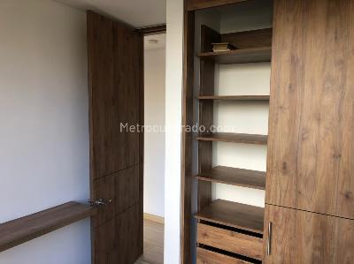 Apartamento en venta en Mazuren, Bogotá · foto 12 de 19